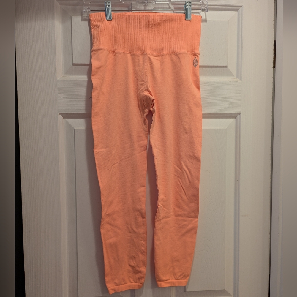 Free People Movement Peach Orange 7/8 Good Karma High Rise Leggings Sz Sm *GUC